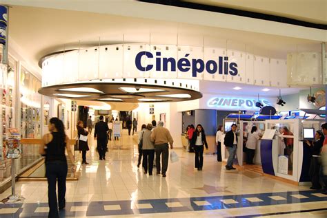 Cinepolis .